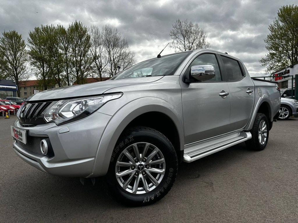 2019 MITSUBISHI L200