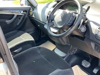USED 2010 10 CITROEN C4 GRAND PICASSO 1.6 EXCLUSIVE HDI EGS 5d 107 BHP 
