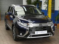USED 2020 20 MITSUBISHI OUTLANDER 2.0 EXCEED 5d 148 BHP 7 SEATS SAT NAV LEATHER REAR VIEW CAMERA CRUISE CONTROL 1 OWNER MITSUBISHI WARRANTY TILL AUG 2025
