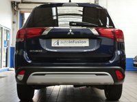 USED 2020 20 MITSUBISHI OUTLANDER 2.0 EXCEED 5d 148 BHP 7 SEATS SAT NAV LEATHER REAR VIEW CAMERA CRUISE CONTROL 1 OWNER MITSUBISHI WARRANTY TILL AUG 2025