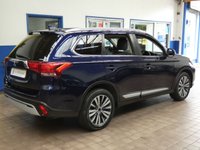 USED 2020 20 MITSUBISHI OUTLANDER 2.0 EXCEED 5d 148 BHP 7 SEATS SAT NAV LEATHER REAR VIEW CAMERA CRUISE CONTROL 1 OWNER MITSUBISHI WARRANTY TILL AUG 2025