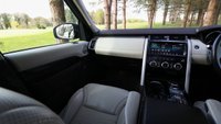 USED 2017 17 LAND ROVER DISCOVERY 3.0 TD6 HSE Luxury 5dr Automatic Euro 6 (Panoramic Twin Sunroof / Rear Screen Entertainment DVD & TV Media / Meridian Surround Sound System) !! NATIONWIDE DELIVERY AVAILABLE !!