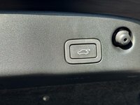 USED 2012 12 JAGUAR XJ 3.0 D V6 PORTFOLIO SWB 4d 275 BHP 