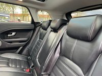 USED 2015 65 LAND ROVER RANGE ROVER EVOQUE 2.0 TD4 HSE DYNAMIC LUX 5d 177 BHP 2 FORMER KEEPERS FROM NEW+LANDROVER SERVICE HISTORY+MEGA SPECIFICATION+PANORAMIC GLASS ROOF+FULL LEATHER INTERIOR+SATELLITE NAVIGATION+BLUETOOTH+PARK ASSIST+CLIMATE CONTROL+20 INCH ALLOY WHEELS+AUTOMATIC TRANSMISSION+READY TO DRIVE AWAY TODAY+FINANCE AND EXTENDED WARRANTY AVAILABLE ON THIS USED VEHICLE!!