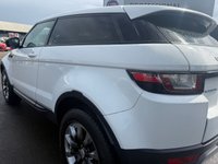 USED 2015 65 LAND ROVER RANGE ROVER EVOQUE 2.0 ED4 SE TECH 3d 148 BHP ONLY 2 OWNERS FROM NEW+ULTRA LOW MILEAGE+SERVICE HISTORY+FINISHED IN FUJI WHITE WITH A FANTASTIC SPECIFICATION+FULL LEATHER INTERIOR+SATELLITE NAVIGATION+BLUETOOTH+PARK ASSIST+CLIMATE CONTROL+18 INCH ALLOY WHEELS+STUNNING STUNNING VEHICLE+READY TO DRIVE AWAY TODAY+FINANCE AND EXTENDED WARRANTY AVAILABLE ON THIS USED VEHICLE!!!!!
