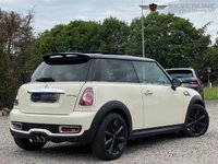 USED 2010 60 MINI HATCH COOPER 1.6 COOPER S 3d 184 BHP 