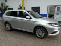 USED 2020 20 MITSUBISHI OUTLANDER 2.4 PHEV DYNAMIC 5d 222 BHP 4WD LEATHER HEATED SEATS REAR VIEW CAMERA 1 OWNER MITSUBISHI WARRANTY TILL MARCH 2025