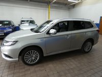 USED 2020 20 MITSUBISHI OUTLANDER 2.4 PHEV DYNAMIC 5d 222 BHP 4WD LEATHER HEATED SEATS REAR VIEW CAMERA 1 OWNER MITSUBISHI WARRANTY TILL MARCH 2025