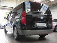 USED 2019 69 HYUNDAI i800 2.5 CRDI SE NAV 5d 134 BHP 8 SEATS HEATED SEATS PARK SENSORS HYUNDAI WARRANTY NOV 2024