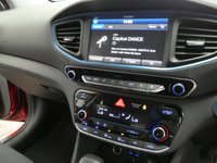USED 2019 19 HYUNDAI IONIQ 1.6 PREMIUM MHEV 5d 140 BHP SAT NAV REAR VIEW CAMERA 1 OWNER SERVICE HISTORY HYUNDAI WARRANTY TILL JUNE 2024