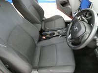 USED 2022 71 TOYOTA COROLLA 1.8 ICON 5d 121 BHP GENUINE LOW MILES REAR CAMERA HEATED SEATS 1 OWNER TOYOTA WARRANTY TILL 2032