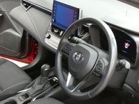 USED 2022 71 TOYOTA COROLLA 1.8 ICON 5d 121 BHP GENUINE LOW MILES REAR CAMERA HEATED SEATS 1 OWNER TOYOTA WARRANTY TILL 2032