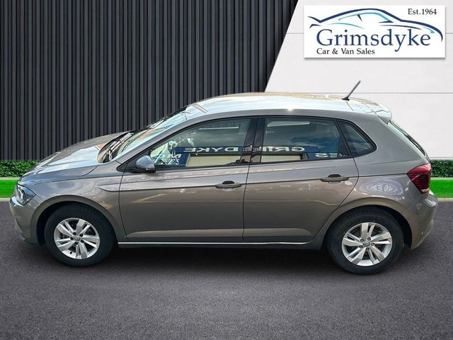 View our VOLKSWAGEN POLO