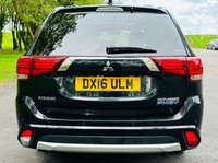 USED 2016 16 MITSUBISHI OUTLANDER 2.0 PHEV GX 4H 5d 161 BHP &pound;0 ROAD TAX / SATELLITE NAVIGATION / ELECTRIC SUNROOF / REAR PARKING CAMERA