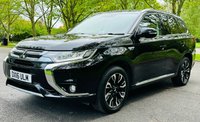 USED 2016 16 MITSUBISHI OUTLANDER 2.0 PHEV GX 4H 5d 161 BHP &pound;0 ROAD TAX / SATELLITE NAVIGATION / ELECTRIC SUNROOF / REAR PARKING CAMERA