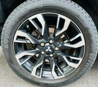 USED 2016 16 MITSUBISHI OUTLANDER 2.0 PHEV GX 4H 5d 161 BHP &pound;0 ROAD TAX / SATELLITE NAVIGATION / ELECTRIC SUNROOF / REAR PARKING CAMERA