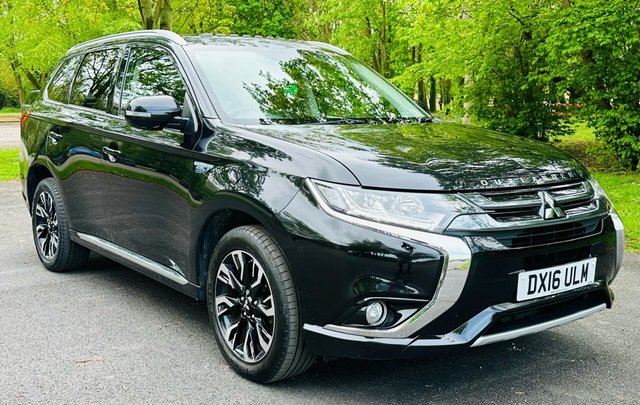 2016 16 Mitsubishi Outlander 2.0 PHEV GX 4H 5d 161 BHP