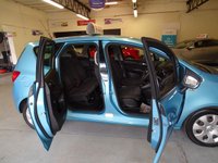 USED 2011 61 VAUXHALL MERIVA 1.7 EXCLUSIV CDTI 5d 128 BHP 