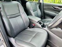 USED 2017 17 NISSAN QASHQAI 1.6 DCI TEKNA 5d 128 BHP IMMACULATE CONDITION PANORAMIC SUNROOF SATELLITE NAVIGATION