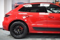 USED 2016 C PORSCHE MACAN 3.0 GTS PDK 5d 355 BHP PAN ROOF / AIR SUSP / BOSE
