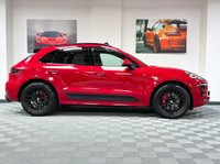 USED 2016 C PORSCHE MACAN 3.0 GTS PDK 5d 355 BHP PAN ROOF / AIR SUSP / BOSE