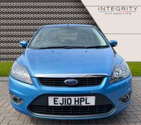 USED 2010 10 FORD FOCUS 1.6 ZETEC 5d 100 BHP HEATED FRONT SCREEN - A/C