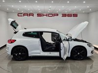 USED 2015 15 VOLKSWAGEN SCIROCCO 2.0 TDI R-LINE BLUEMOTION TECHNOLOGY (184 PS) DSG ( EURO 6 ) S/S 3DR + NAV + HEATED LEATHERS + F/R PARK AID + BLUETOOTH + MEDIA INTERFACE + PRIVACY + BLACK PACK + BODY KIT + 19S 19S+PARK AID+TINTS+LEATHERS+NAV+BTOOTH+MEDIA+CRUISE