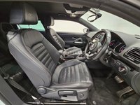 USED 2015 15 VOLKSWAGEN SCIROCCO 2.0 TDI R-LINE BLUEMOTION TECHNOLOGY (184 PS) DSG ( EURO 6 ) S/S 3DR + NAV + HEATED LEATHERS + F/R PARK AID + BLUETOOTH + MEDIA INTERFACE + PRIVACY + BLACK PACK + BODY KIT + 19S 19S+PARK AID+TINTS+LEATHERS+NAV+BTOOTH+MEDIA+CRUISE