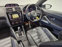 USED 2015 15 VOLKSWAGEN SCIROCCO 2.0 TDI R-LINE BLUEMOTION TECHNOLOGY (184 PS) DSG ( EURO 6 ) S/S 3DR + NAV + HEATED LEATHERS + F/R PARK AID + BLUETOOTH + MEDIA INTERFACE + PRIVACY + BLACK PACK + BODY KIT + 19S 19S+PARK AID+TINTS+LEATHERS+NAV+BTOOTH+MEDIA+CRUISE