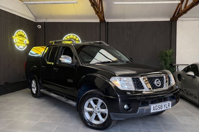 View our NISSAN NAVARA