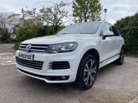 USED 2014 14 VOLKSWAGEN TOUAREG 3.0 V6 R-LINE TDI BLUEMOTION TECHNOLOGY 5d 242 BHP SATNAV - HTD STEERING AND SEATS