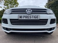 USED 2014 14 VOLKSWAGEN TOUAREG 3.0 V6 R-LINE TDI BLUEMOTION TECHNOLOGY 5d 242 BHP SATNAV - HTD STEERING AND SEATS