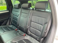 USED 2014 14 VOLKSWAGEN TOUAREG 3.0 V6 R-LINE TDI BLUEMOTION TECHNOLOGY 5d 242 BHP SATNAV - HTD STEERING AND SEATS