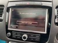 USED 2014 14 VOLKSWAGEN TOUAREG 3.0 V6 R-LINE TDI BLUEMOTION TECHNOLOGY 5d 242 BHP SATNAV - HTD STEERING AND SEATS