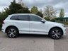 USED 2014 14 VOLKSWAGEN TOUAREG 3.0 V6 R-LINE TDI BLUEMOTION TECHNOLOGY 5d 242 BHP SATNAV - HTD STEERING AND SEATS