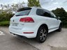 USED 2014 14 VOLKSWAGEN TOUAREG 3.0 V6 R-LINE TDI BLUEMOTION TECHNOLOGY 5d 242 BHP SATNAV - HTD STEERING AND SEATS