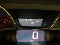 USED 2019 19 RENAULT CAPTUR 1.5 ICONIC DCI 5d 89 BHP Stylish Oyster Grey / Cream Captur 1.5 5 Door, Media / Navigation, 17" Diamond Cut Alloy Wheels