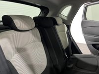 USED 2019 19 RENAULT CAPTUR 1.5 ICONIC DCI 5d 89 BHP Stylish Oyster Grey / Cream Captur 1.5 5 Door, Media / Navigation, 17" Diamond Cut Alloy Wheels