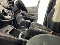 USED 2019 19 RENAULT CAPTUR 1.5 ICONIC DCI 5d 89 BHP Stylish Oyster Grey / Cream Captur 1.5 5 Door, Media / Navigation, 17" Diamond Cut Alloy Wheels