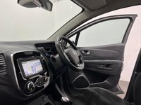 USED 2019 19 RENAULT CAPTUR 1.5 ICONIC DCI 5d 89 BHP Stylish Oyster Grey / Cream Captur 1.5 5 Door, Media / Navigation, 17" Diamond Cut Alloy Wheels