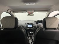 USED 2019 19 RENAULT CAPTUR 1.5 ICONIC DCI 5d 89 BHP Stylish Oyster Grey / Cream Captur 1.5 5 Door, Media / Navigation, 17" Diamond Cut Alloy Wheels