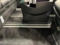 USED 2017 67 VOLKSWAGEN CARAVELLE 2.0 EXECUTIVE TDI BMT 5d 148 BHP Striking Candy White / Contrast Black Privacy glass, Chrome pack,