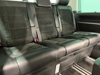 USED 2017 67 VOLKSWAGEN CARAVELLE 2.0 EXECUTIVE TDI BMT 5d 148 BHP Striking Candy White / Contrast Black Privacy glass, Chrome pack,