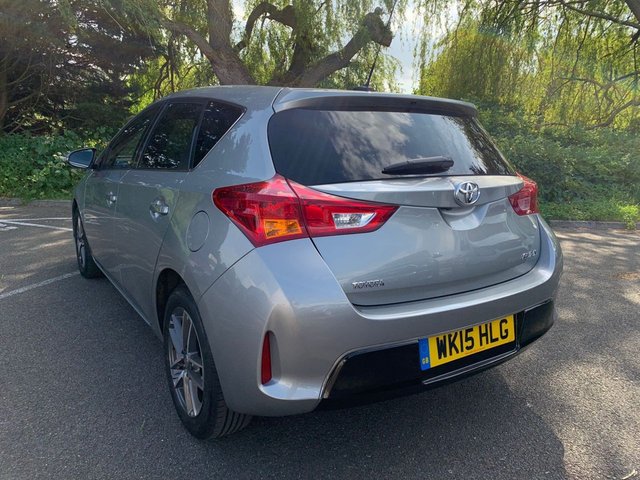 View our TOYOTA AURIS