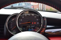 USED 2014 MINI HATCH COOPER 2.0 COOPER SD 3d 168 BHP PAN ROOF / CHILLI PACK / AUTO