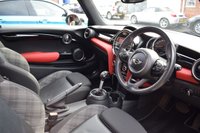 USED 2014 MINI HATCH COOPER 2.0 COOPER SD 3d 168 BHP PAN ROOF / CHILLI PACK / AUTO