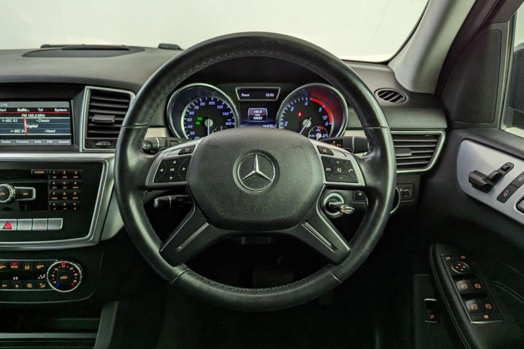 USED 2014 14 MERCEDES-BENZ M-CLASS 2.1 ML250 BLUETEC AMG SPORT 5d 204 BHP 