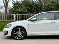USED 2013 63 VOLKSWAGEN GOLF 2.0 GTD 3d 182 BHP VW GOLF GTD/ FULL SERVICE HISTORY / SAT NAV