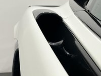 USED 2016 16 MCLAREN 570S 3.8 V8  2d 562 BHP Sensational Mclaren 570 S  Serviced within Mclaren 2919  miles, 5912  miles,  6812  miles, 11000  miles, 12561  miles,  14295 miles ,