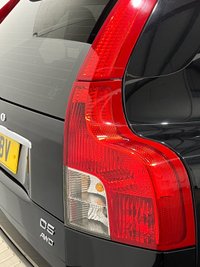 USED 2011 11 VOLVO XC90 2.4 D5 SE AWD 5d 197 BHP 7 SEATER Low mileage 58985 ,  1 Owner From New , Complete Service Record from new, Sapphire black with full black leather this Volvo XC 90 D5  is Outstanding